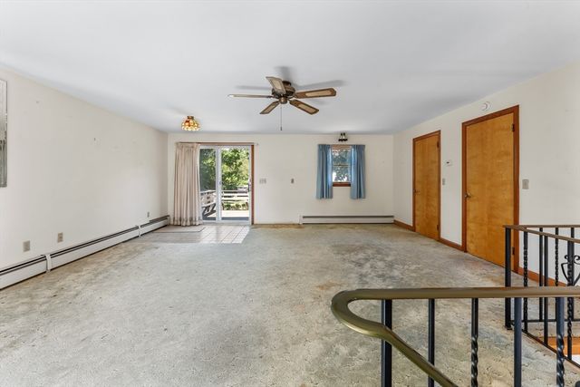 48 Westbrook Dr, Seekonk, MA 02771