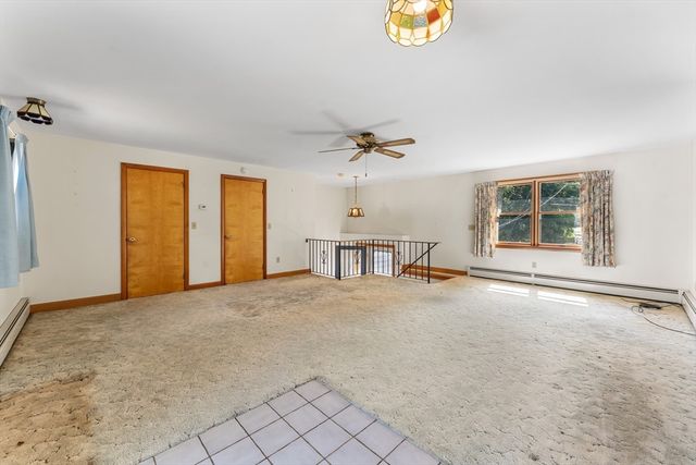48 Westbrook Dr, Seekonk, MA 02771