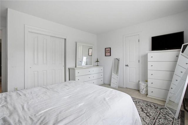 3 Volunteer TRL, Poquoson, VA 23662