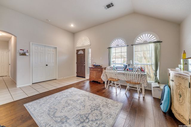 19534 Mill Oak, San Antonio, TX 78258