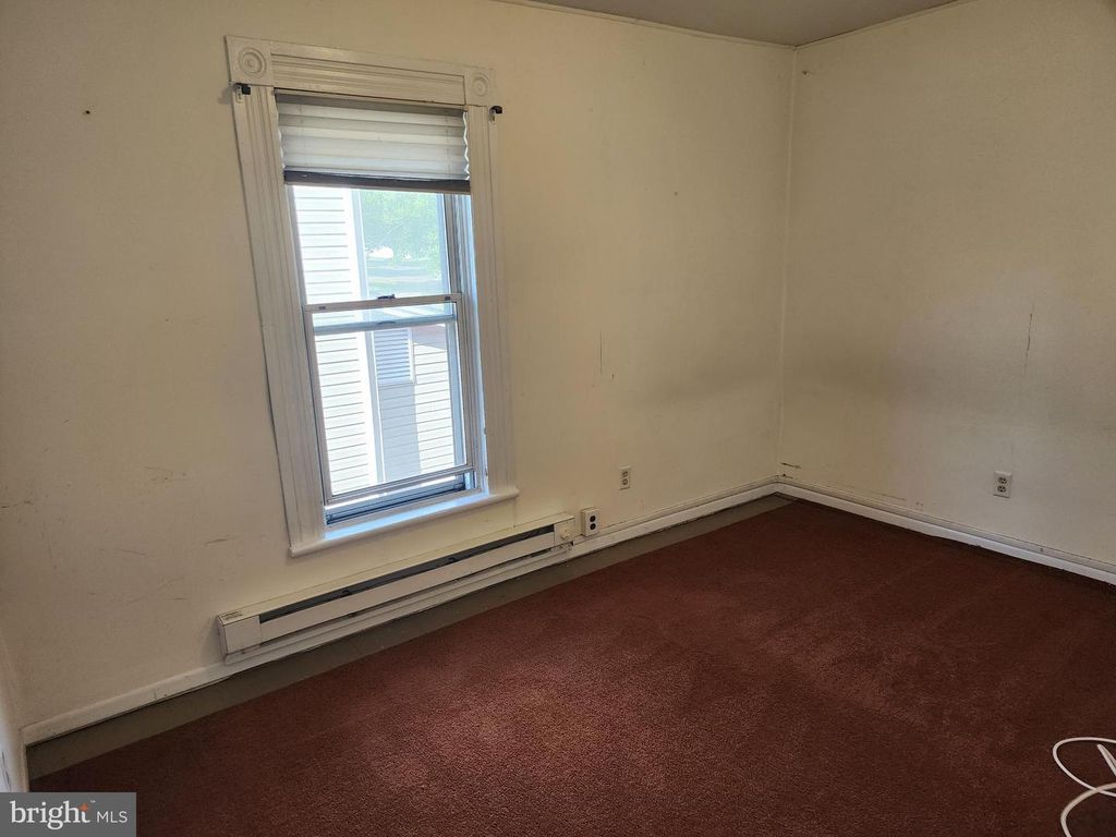 129 BOWERY ST, Frostburg, MD 21532