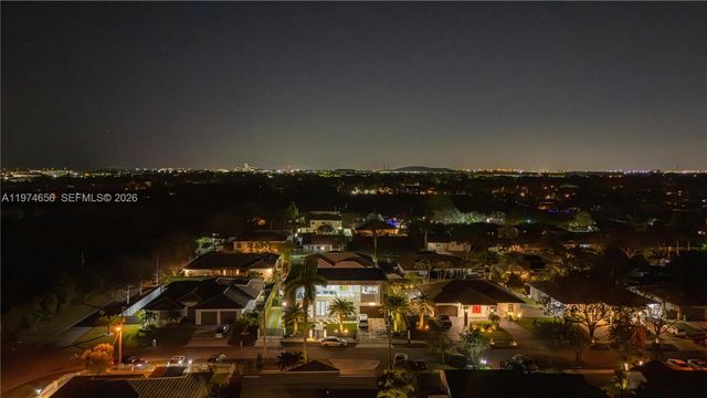 10181 NW 27th St, Doral, FL 33172