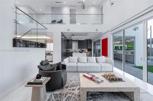 10181 NW 27th St, Doral, FL 33172