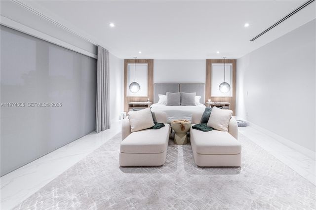 10181 NW 27th St, Doral, FL 33172