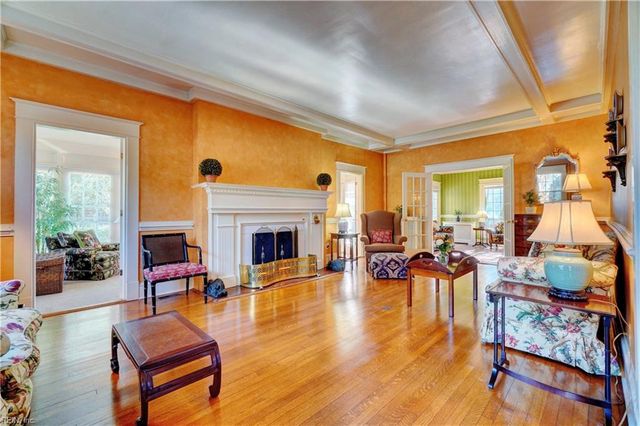 1017 Cambridge CRES, Norfolk, VA 23508