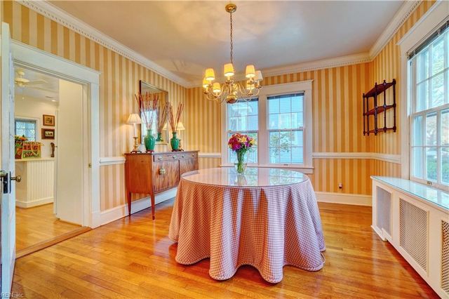 1017 Cambridge CRES, Norfolk, VA 23508