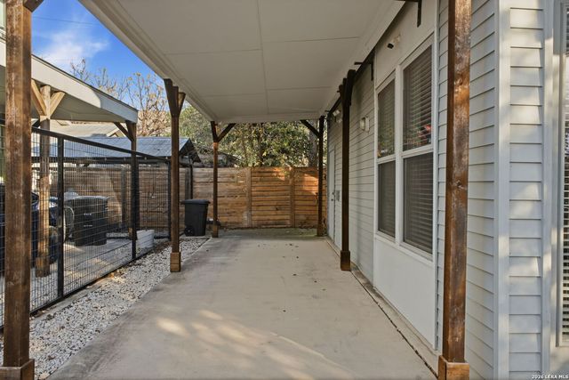 422 HAYS ST, San Antonio, TX 78202