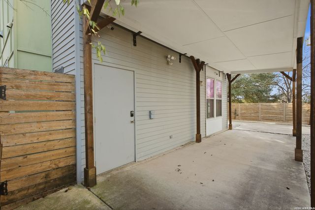 422 HAYS ST, San Antonio, TX 78202