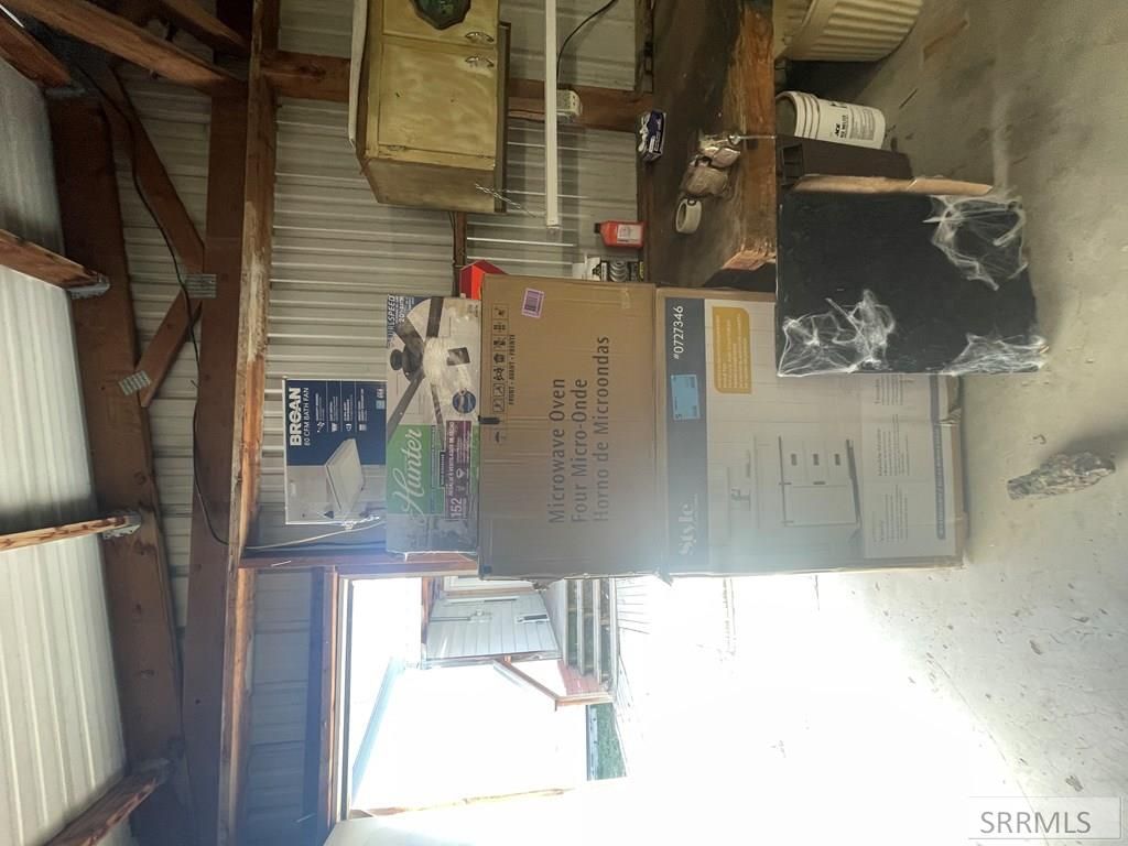 Image 17 of property listing at 961 S Stout, Blackfoot, ID 83221