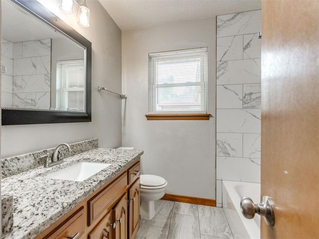 1639 Westbrooke Terrace, Norman, OK 73072