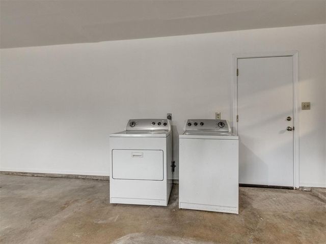 1639 Westbrooke Terrace, Norman, OK 73072