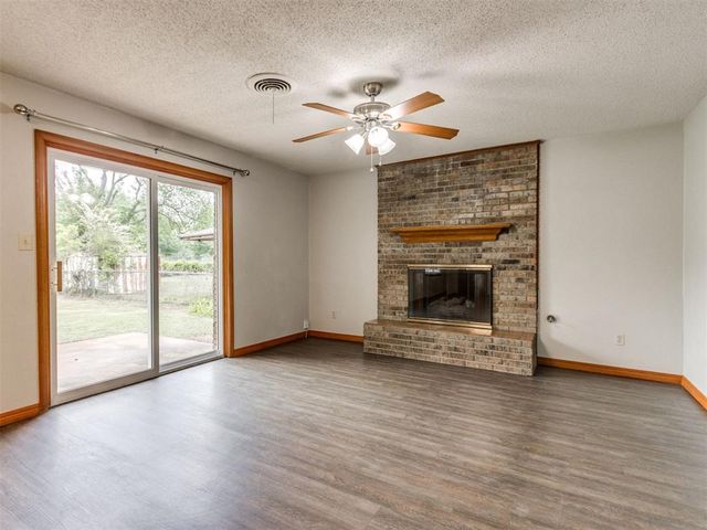 1639 Westbrooke Terrace, Norman, OK 73072