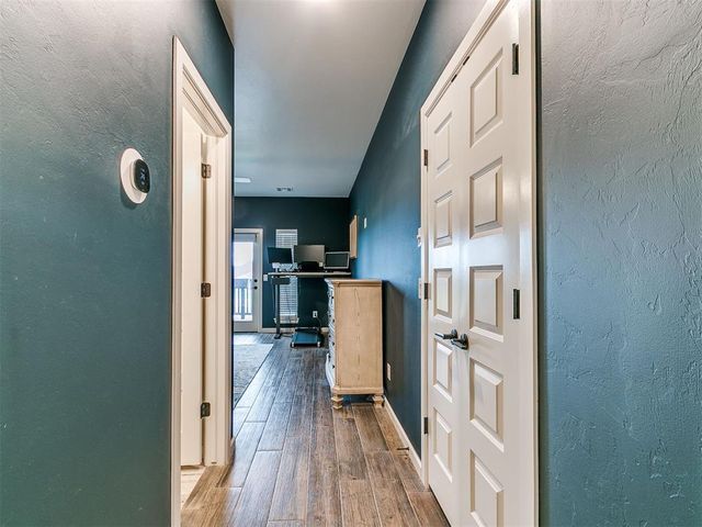 14816 Chambord Drive, Yukon, OK 73099