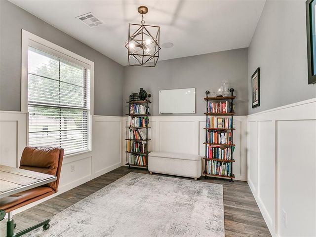 14816 Chambord Drive, Yukon, OK 73099