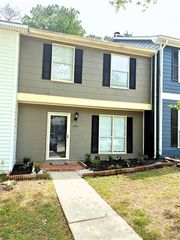8564 Jamestown Way, Jonesboro, GA 30238