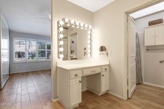 18129 Village 18, Camarillo, CA 93012
