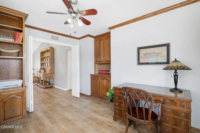 18129 Village 18, Camarillo, CA 93012