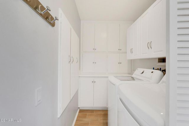 18129 Village 18, Camarillo, CA 93012