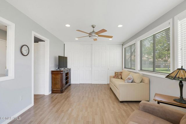18129 Village 18, Camarillo, CA 93012