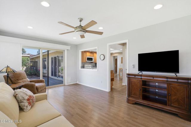 18129 Village 18, Camarillo, CA 93012