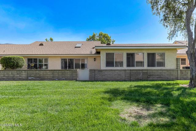 18129 Village 18, Camarillo, CA 93012
