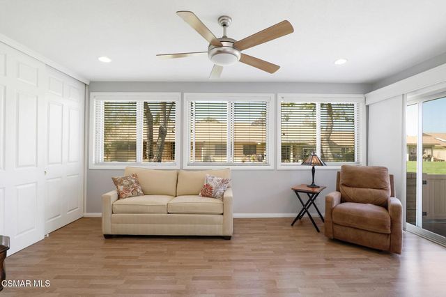 18129 Village 18, Camarillo, CA 93012