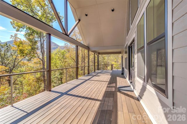 282 Tamarack Trail, Waynesville, NC 28785