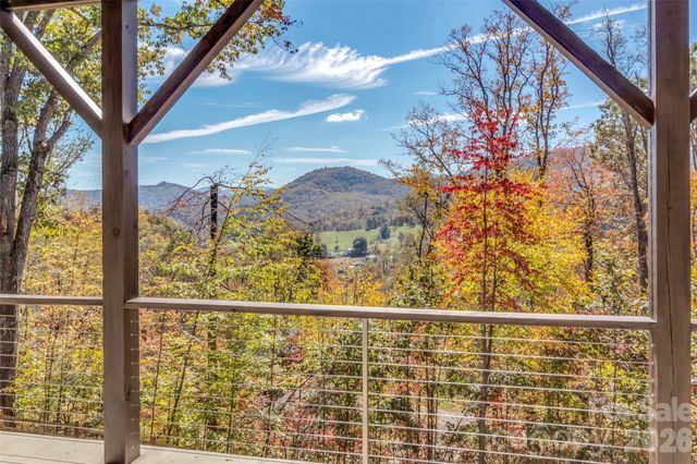 282 Tamarack Trail, Waynesville, NC 28785