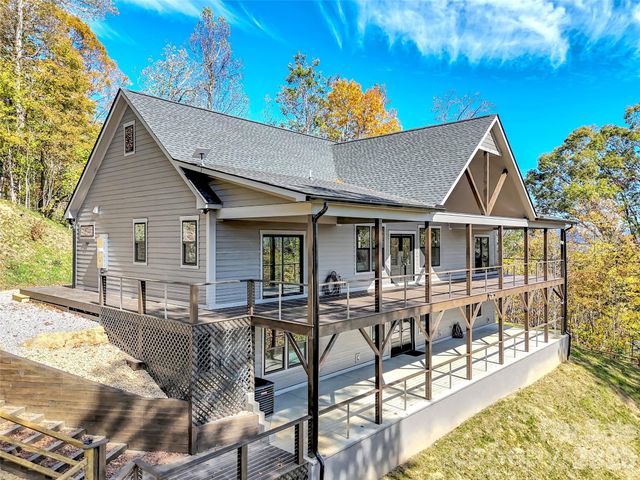 282 Tamarack Trail, Waynesville, NC 28785