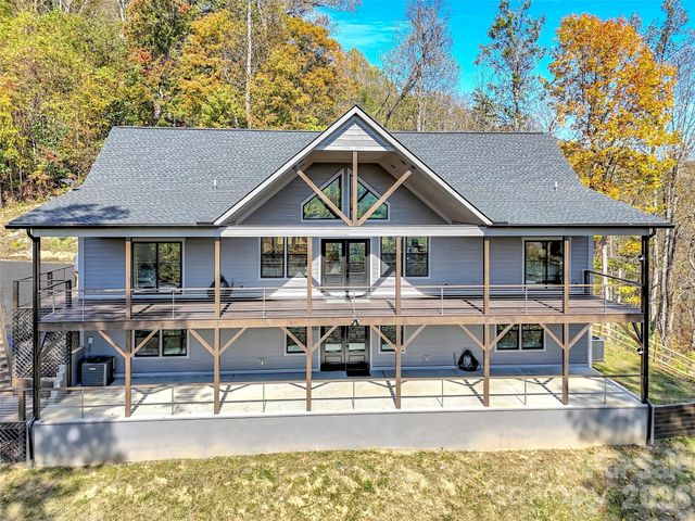 282 Tamarack Trail, Waynesville, NC 28785