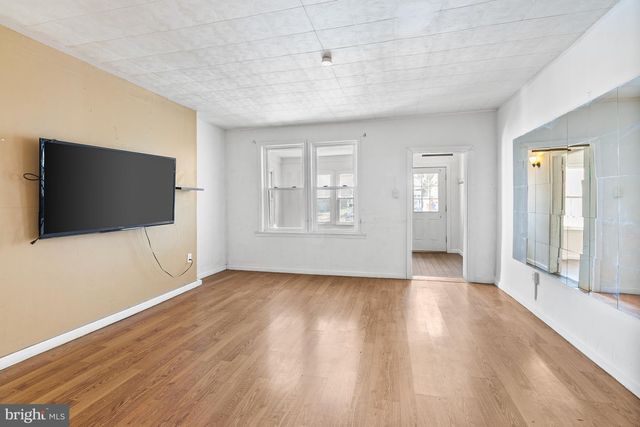 622 GREEN ST, Chester, PA 19013
