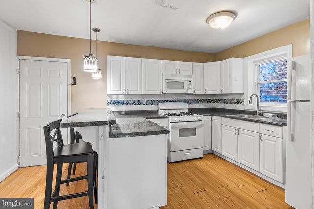 622 GREEN ST, Chester, PA 19013