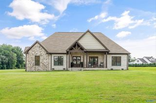 11704 New Cut Road, Athens, AL 35611