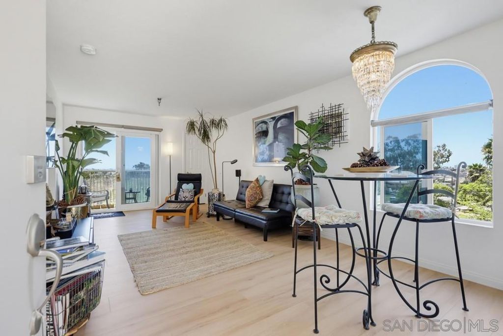 5252 Orange Avenue 131, San Diego, CA 92115 — photo 2