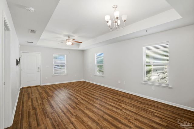605 E Fisher St, Pensacola, FL 32503