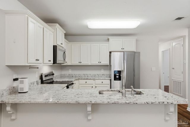 605 E Fisher St, Pensacola, FL 32503