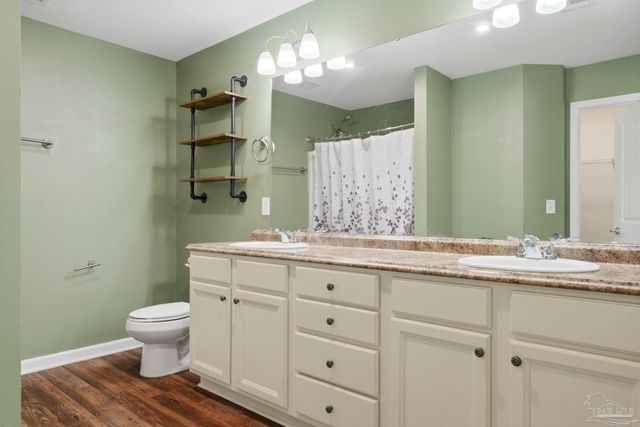 605 E Fisher St, Pensacola, FL 32503