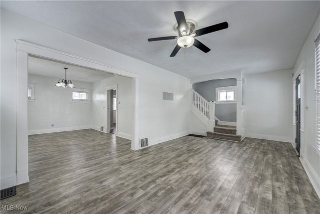 3438 W 100th Street, Cleveland, OH 44111