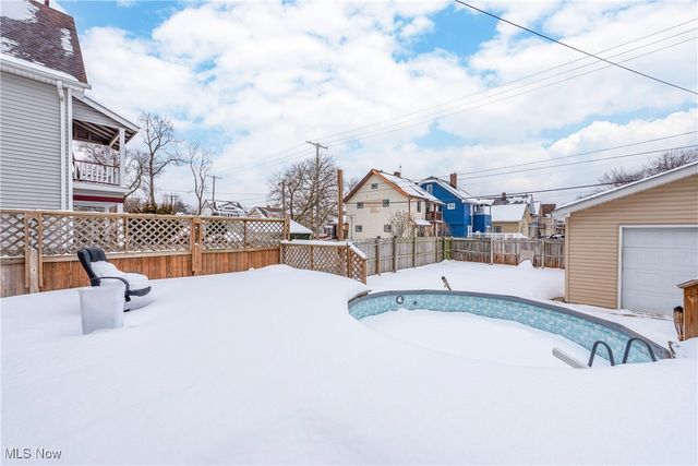 3438 W 100th Street, Cleveland, OH 44111