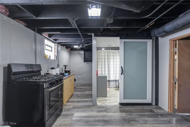 3438 W 100th Street, Cleveland, OH 44111