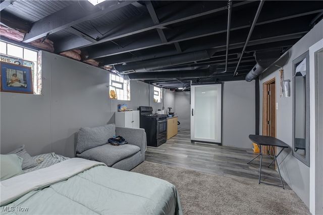 3438 W 100th Street, Cleveland, OH 44111