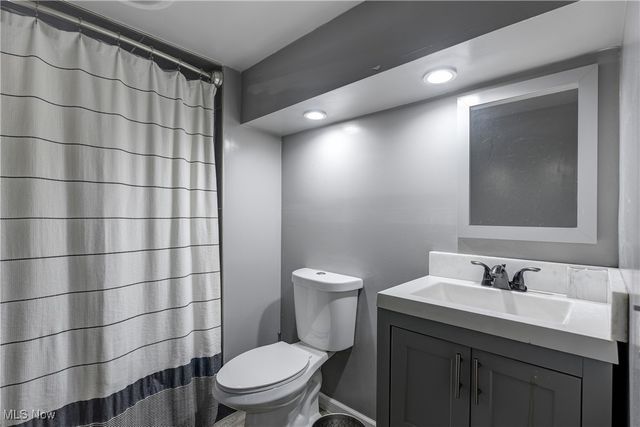 3438 W 100th Street, Cleveland, OH 44111