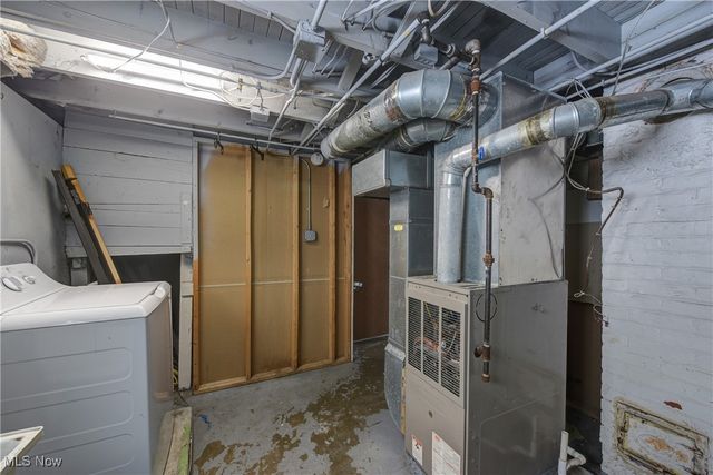 3438 W 100th Street, Cleveland, OH 44111