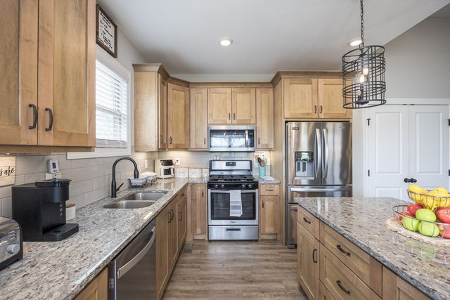 2743 W County Farm Rd, Springfield, TN 37172