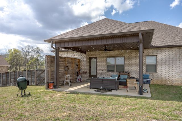 2743 W County Farm Rd, Springfield, TN 37172