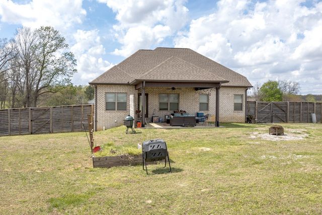 2743 W County Farm Rd, Springfield, TN 37172