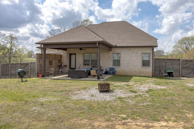 2743 W County Farm Rd, Springfield, TN 37172