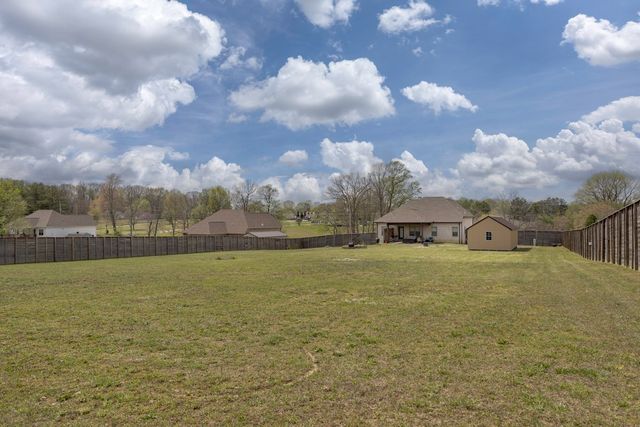 2743 W County Farm Rd, Springfield, TN 37172