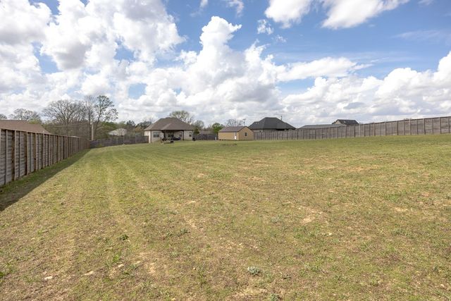 2743 W County Farm Rd, Springfield, TN 37172