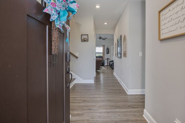 2743 W County Farm Rd, Springfield, TN 37172